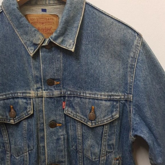 Vintage Levi's Denim Trucker Jacket - Picture 3 of 5